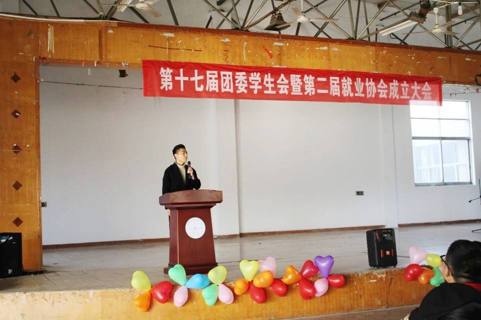 c4bd4e204ecc40e19ea2ce5862964ace.jpg c4bd4e204ecc40e19ea2ce5862964ace.jpg