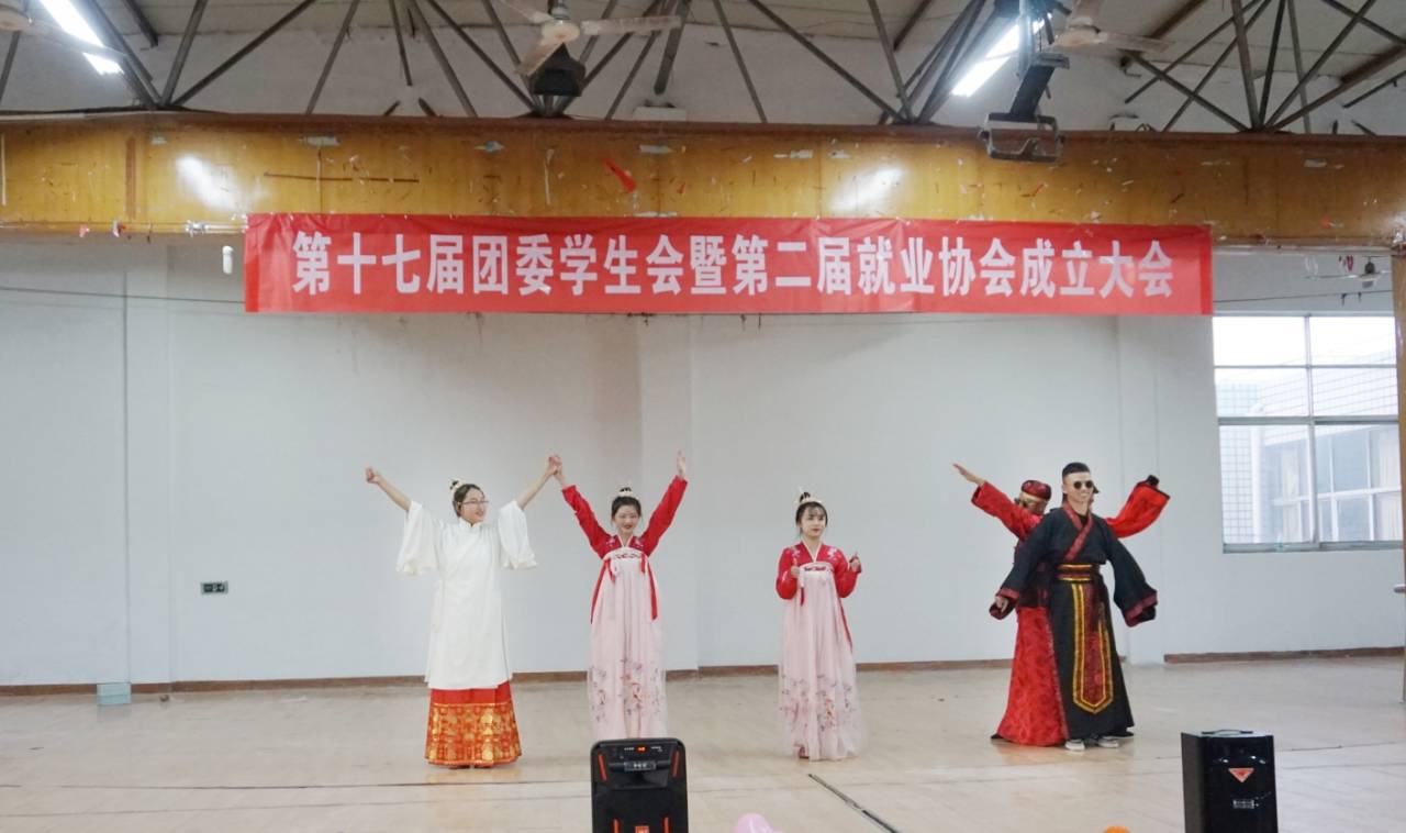 c5d66fc560ea4783954fc77d36b22a27.jpg c5d66fc560ea4783954fc77d36b22a27.jpg