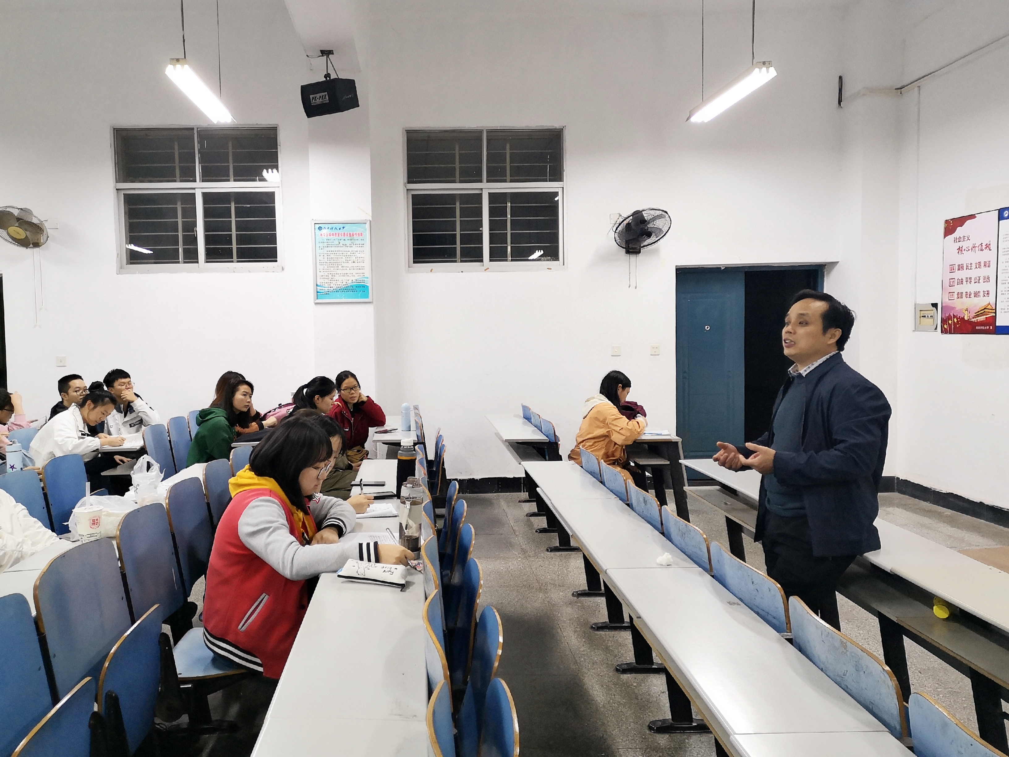 64a69b3eb13946e8aa901f2ed7666b6d.jpg 64a69b3eb13946e8aa901f2ed7666b6d.jpg