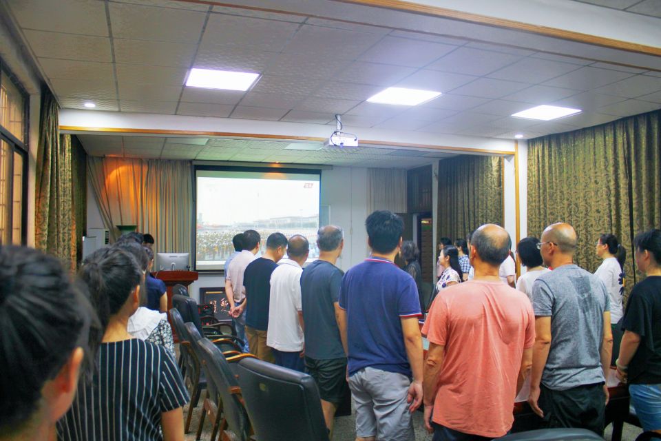 8183e35e072245e5ba5b1ebd056e324a.jpg 8183e35e072245e5ba5b1ebd056e324a.jpg