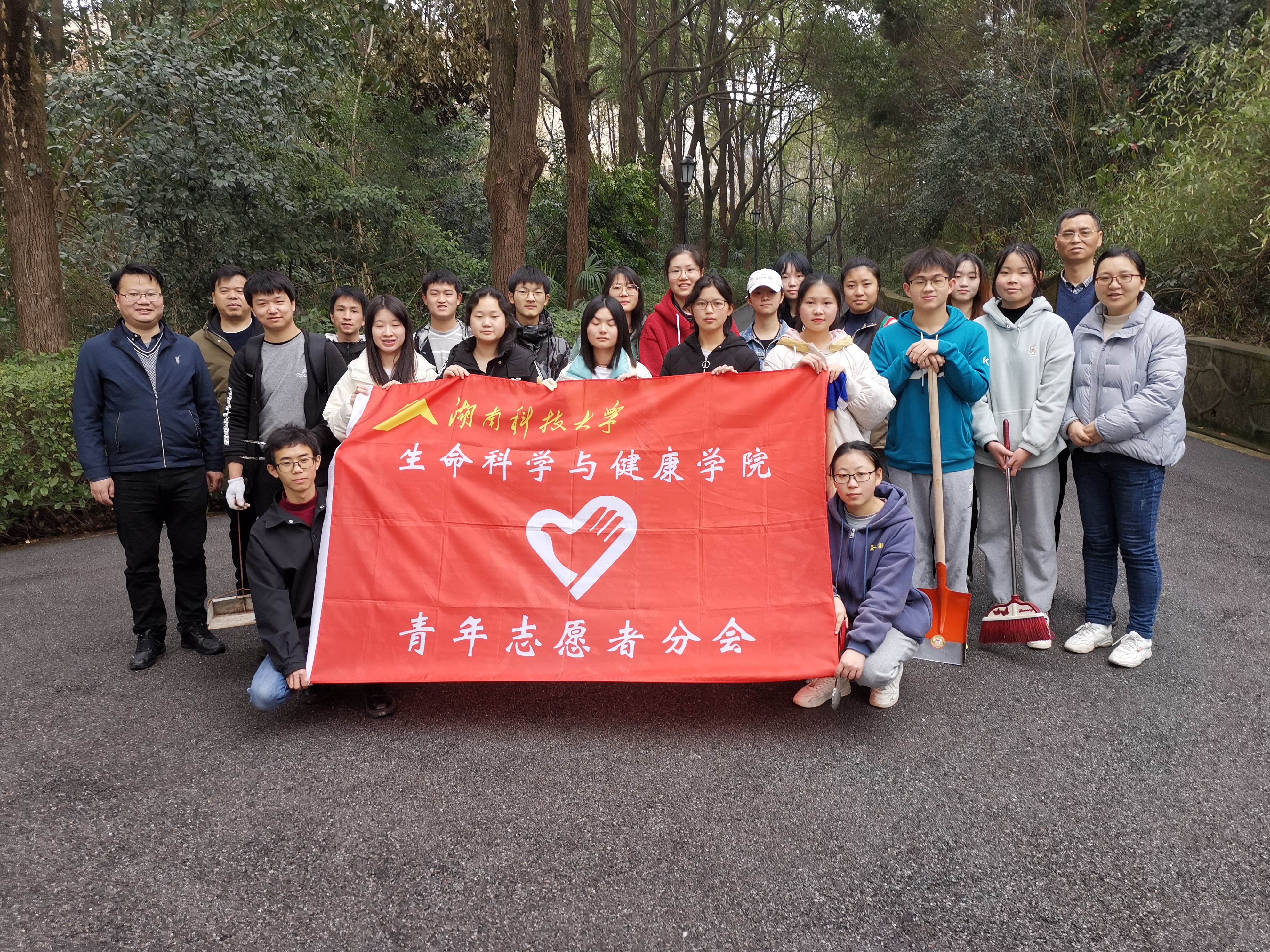 0a3494b7f221421baff6e6003dac1b50.jpg 0a3494b7f221421baff6e6003dac1b50.jpg