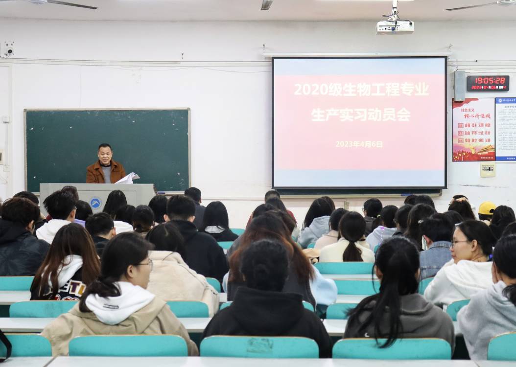 e85028c3066b42c79a3492f1bb1c102c.jpg e85028c3066b42c79a3492f1bb1c102c.jpg