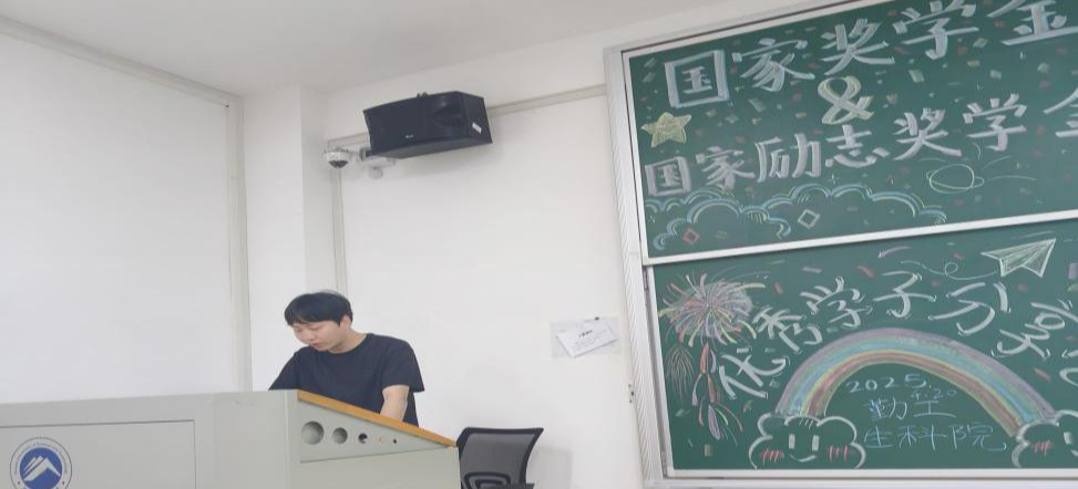 7a68e7e8e8734419880856fb915d6016.png 7a68e7e8e8734419880856fb915d6016.png